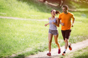 Actividades para evitar el sedentarismo | Hacer ejercicio en compañía