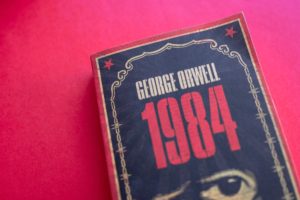 1984 de George Orwell | 5 libros sorprendentes de ciencia ficción